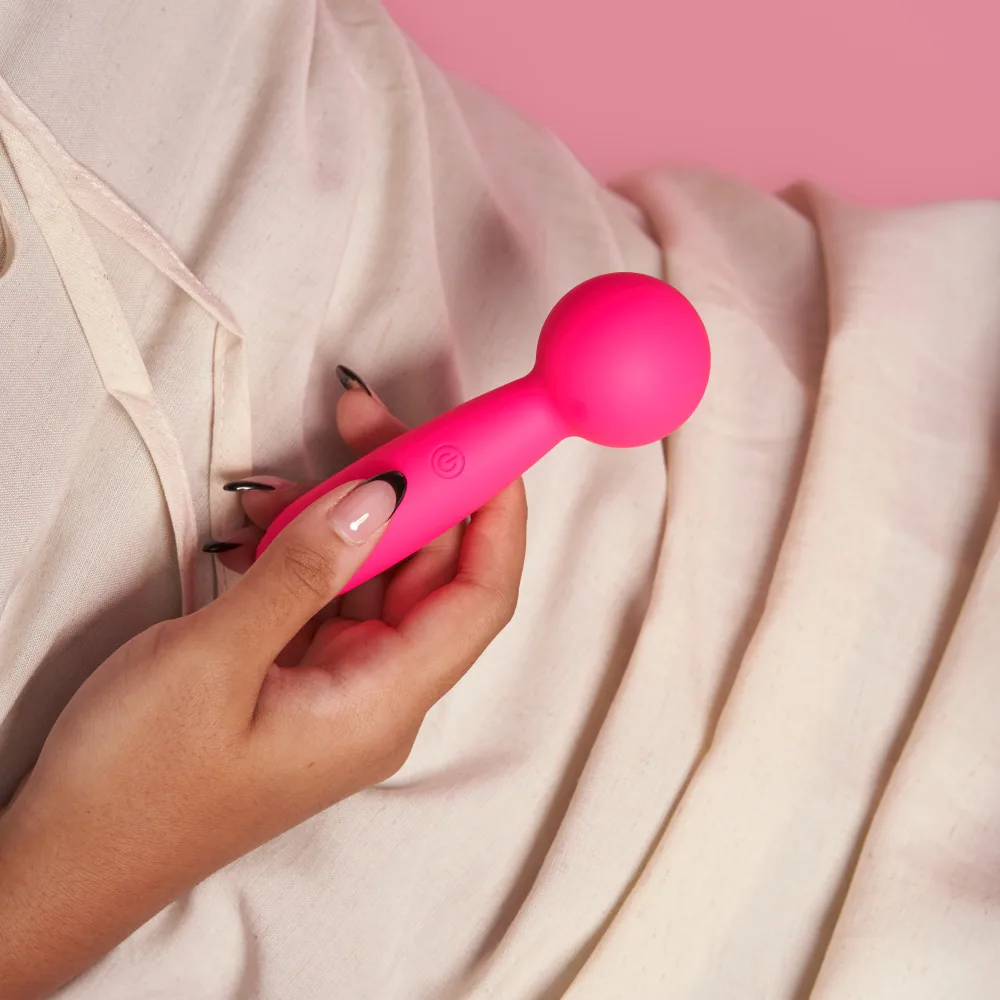 Lolly — with travel pouch